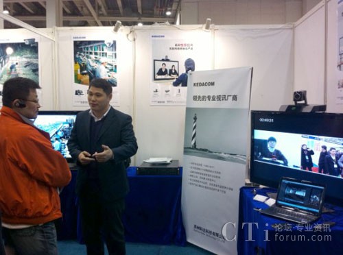 ͨ�^(gu��)3G�W(w��ng)�j(lu��)���c�K�ݿ�����ʾ�ĆT�M(j��n)���h(yu��n)�̜�ͨ