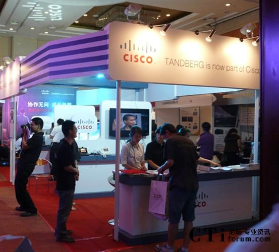 ˼��ϵ�y(t��ng)���Ї����W(w��ng)�j(lu��)���g(sh��)���޹�˾��TANDBERG��˾չ�_